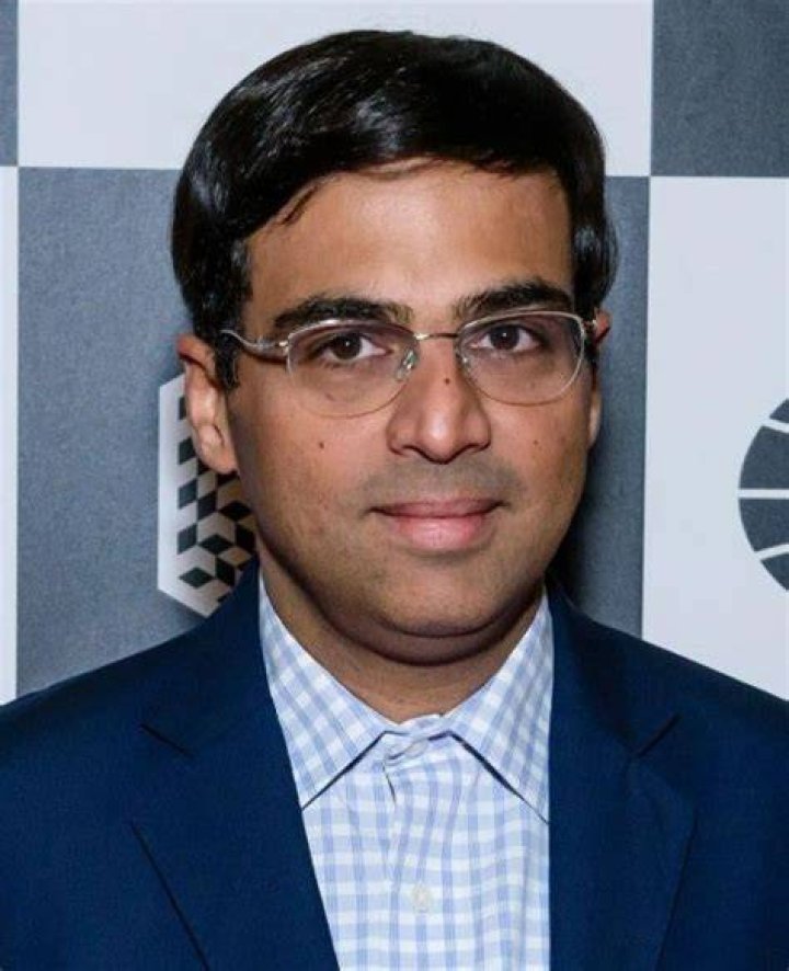 Viswanathan Anand Biography, Age, Height, Wife, Net Worth, Family