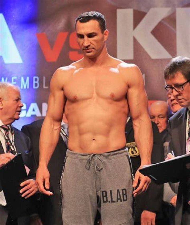 Vitali Klitschko Biography, Age, Height, Wife, Net Worth, Family