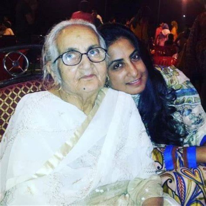 Vivi Rau Biography, Age, Height, Husband, Net Worth, Family